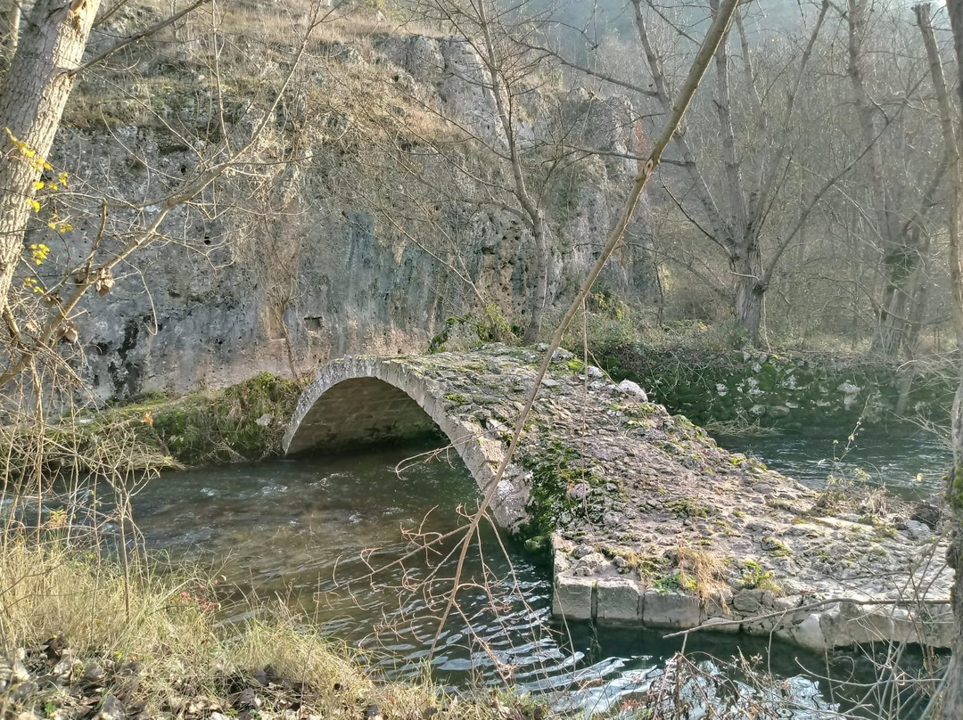Borgo di Pagliare di Tione-Tione degli Abruzzi必去景点