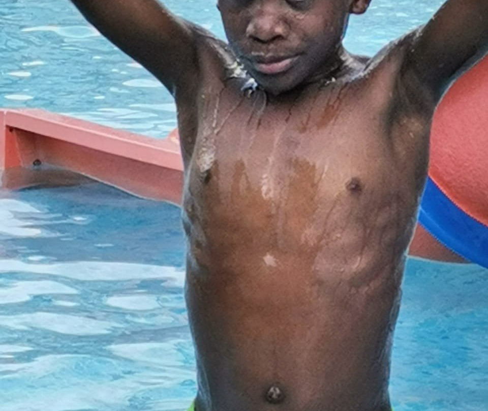 奥乔里奥斯悦宜湾酒店主图