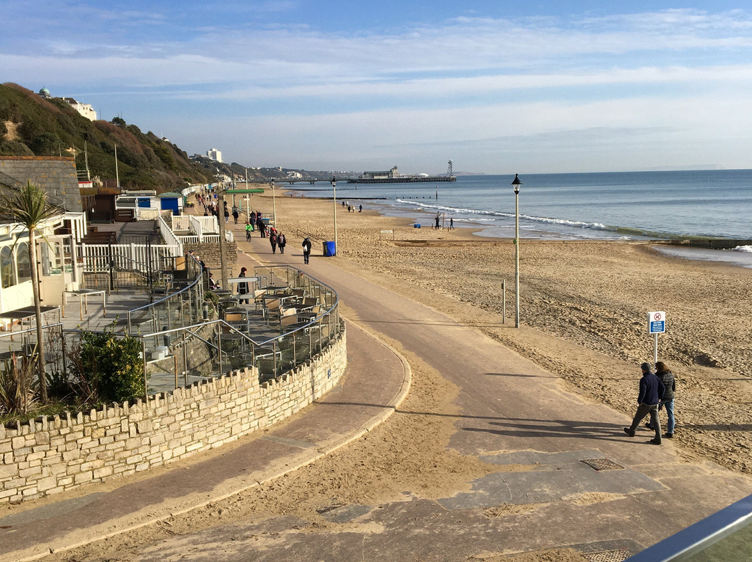 Holiday Inn Bournemouth by IHG主图