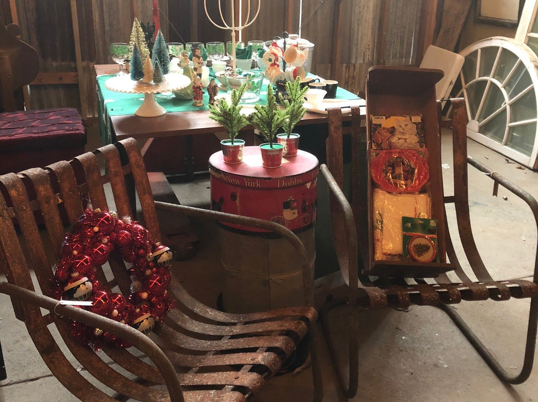 Old Lumberyard Food & Finds-Corsicana必去景点