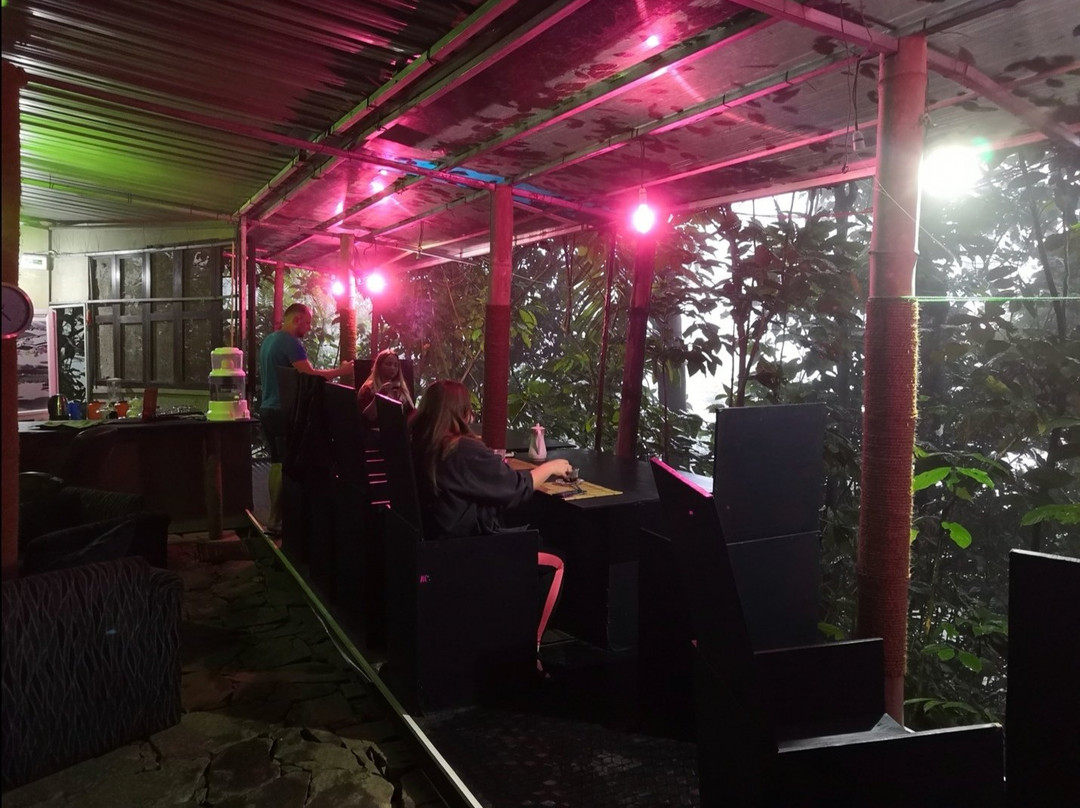 Glass Rooms Accommodations Adam's Peak主图