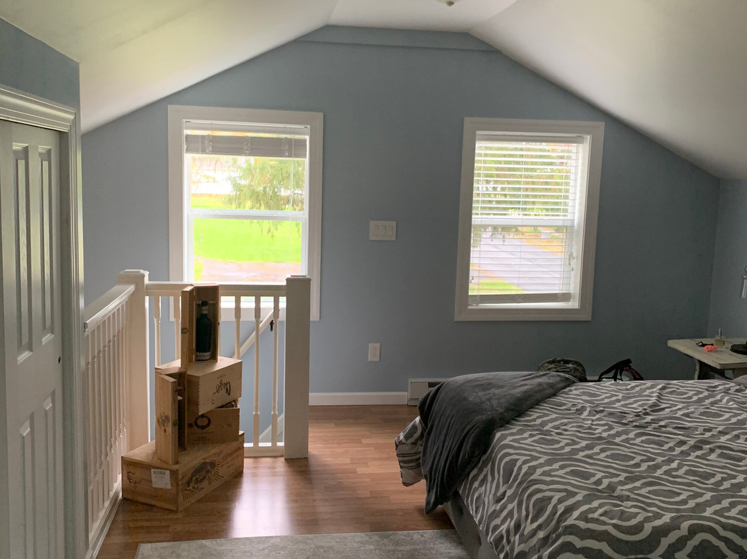 Finger Lakes Mill Creek Cabins主图