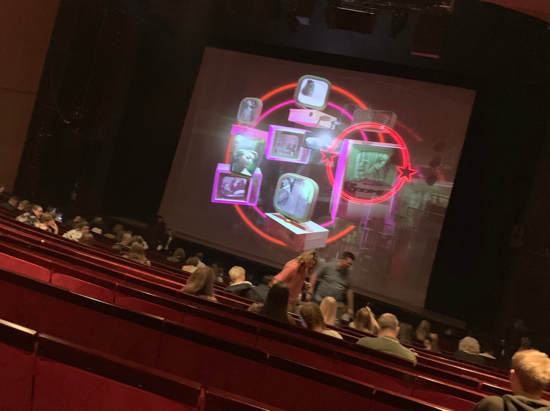 Churchill Theatre景点图片