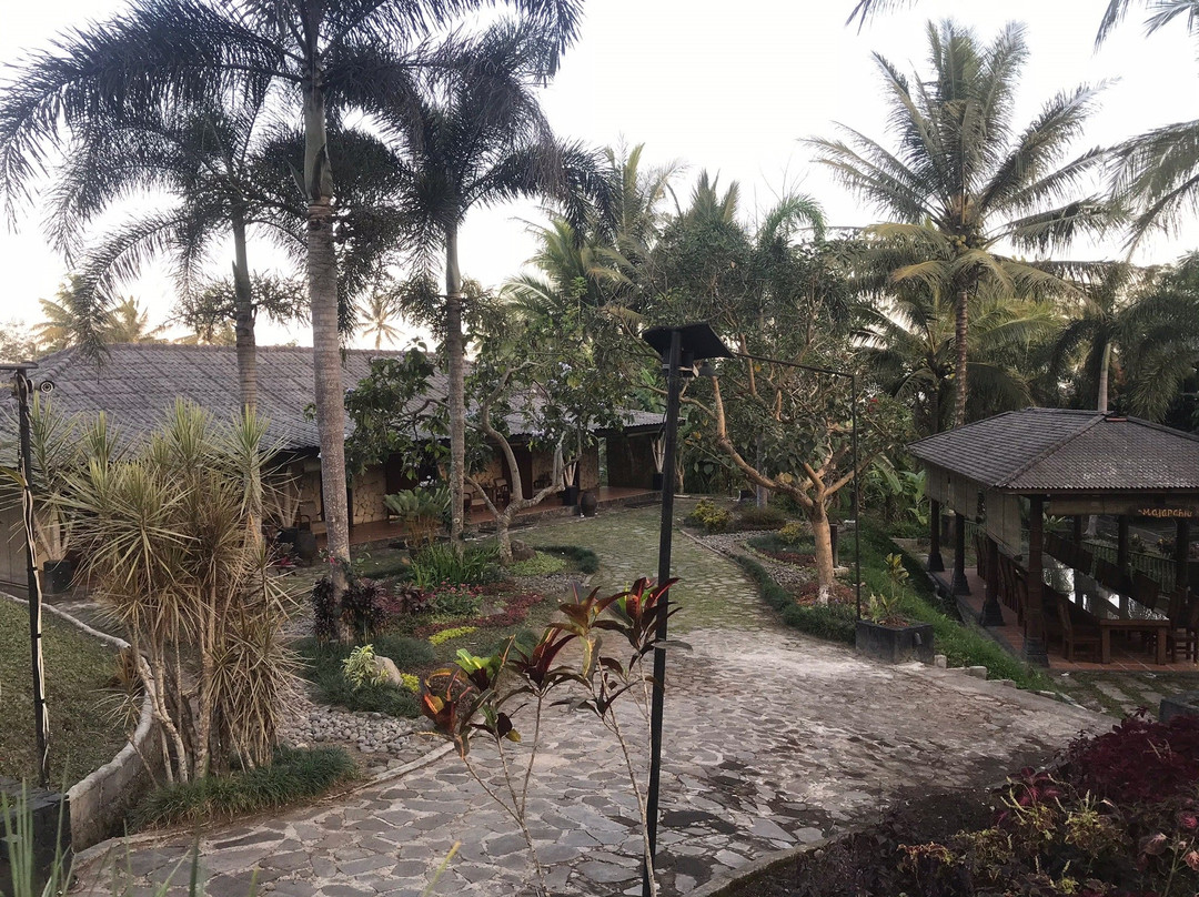 桑比Spa及餐厅度假村主图