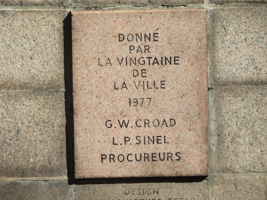 La Croix de la Reine-St. Helier必去景点