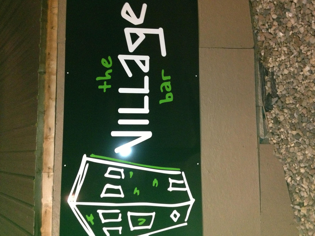 Ralston旅游景点-The Village Bar omaha ne