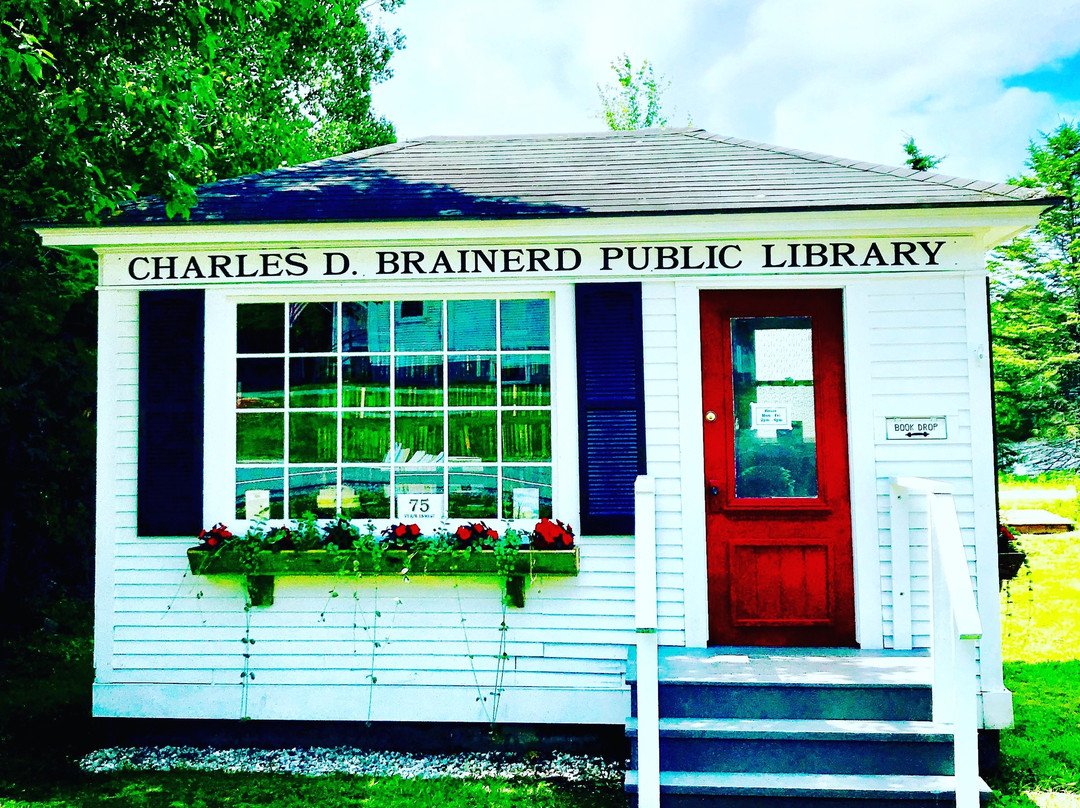 Charles D. Brainerd Library景点图片