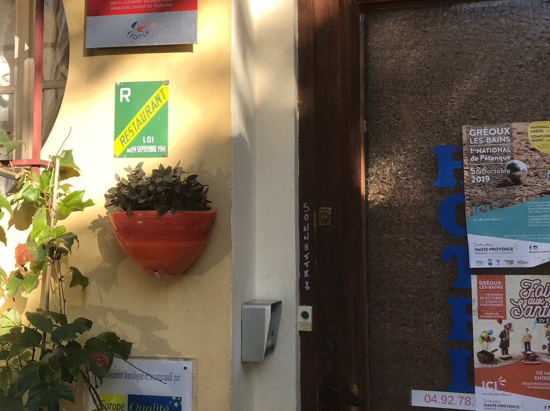 Hotel Restaurant du Chemin Neuf主图