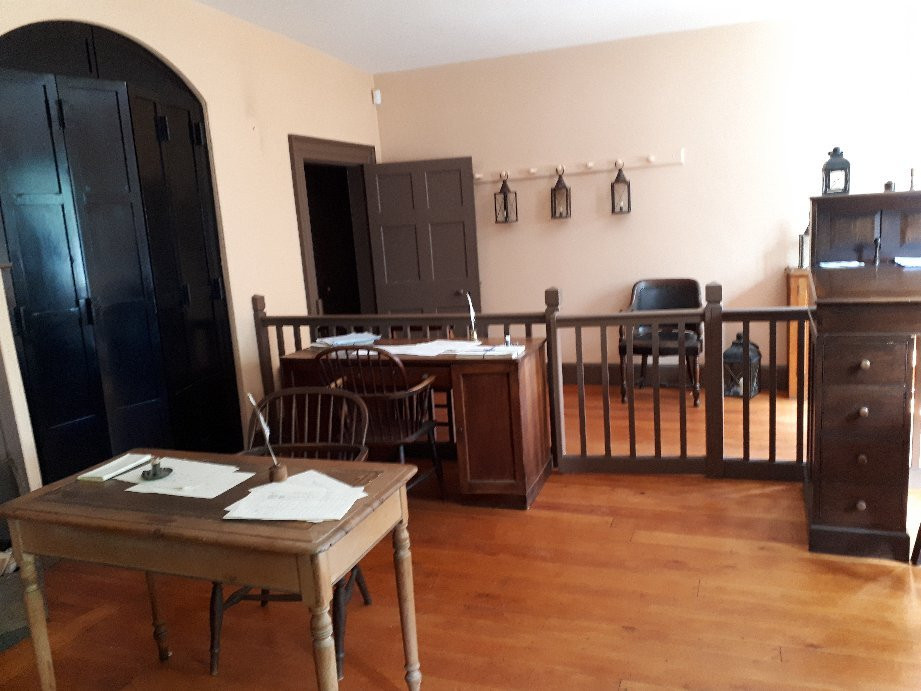 Commissariat House景点图片