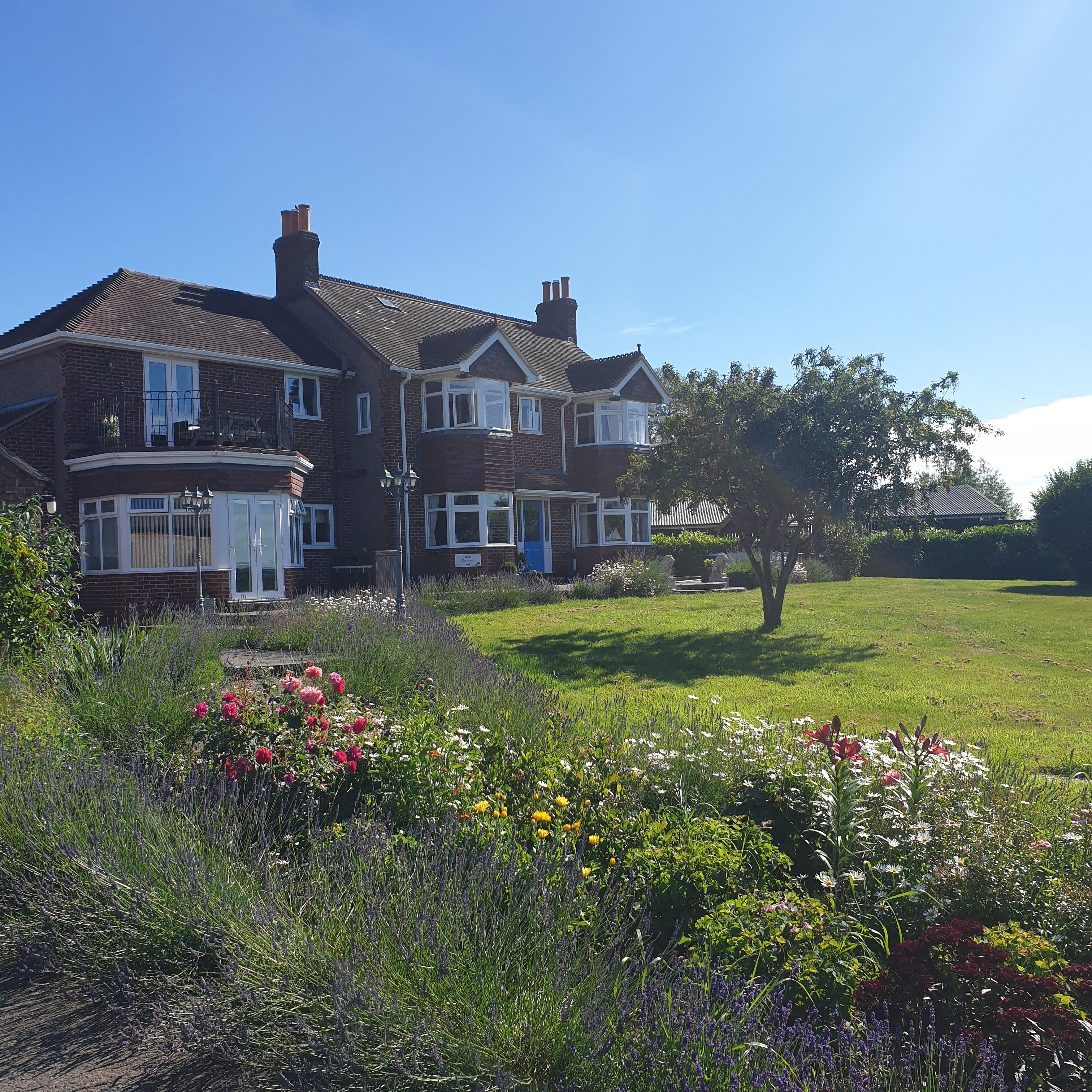 The Moorhead Bed & Breakfast-官方