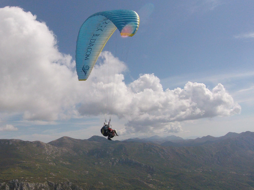 Becici Paragliding Montenegro景点图片