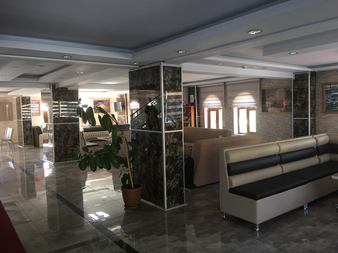Oz Cavusoglu Hotel主图