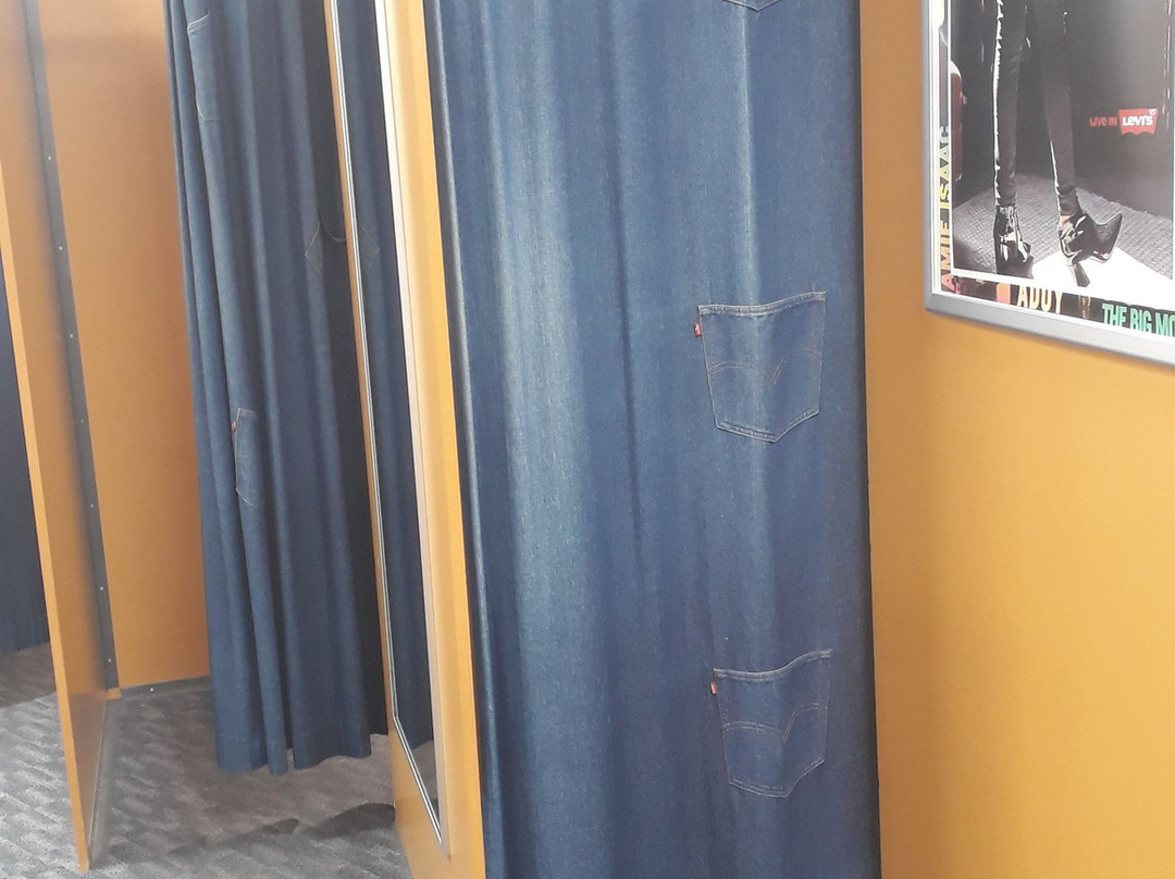 Dixie Outlet Mall-米西索加必去景点