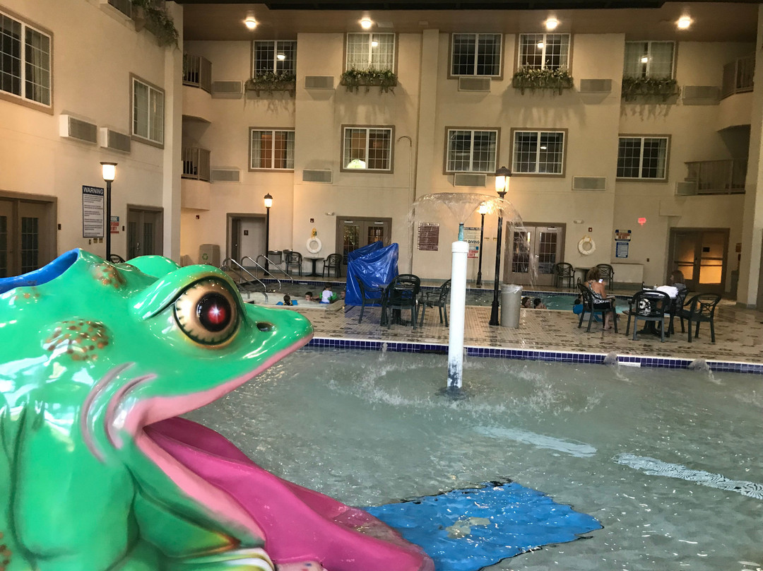 Comfort Suites Milwaukee Airport主图