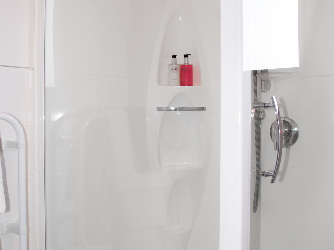 克里克小屋莫泰酒店主图