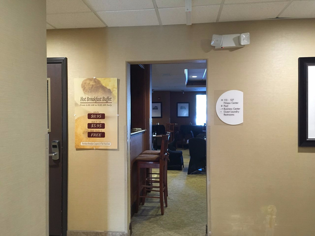 Grand Vista Hotel主图