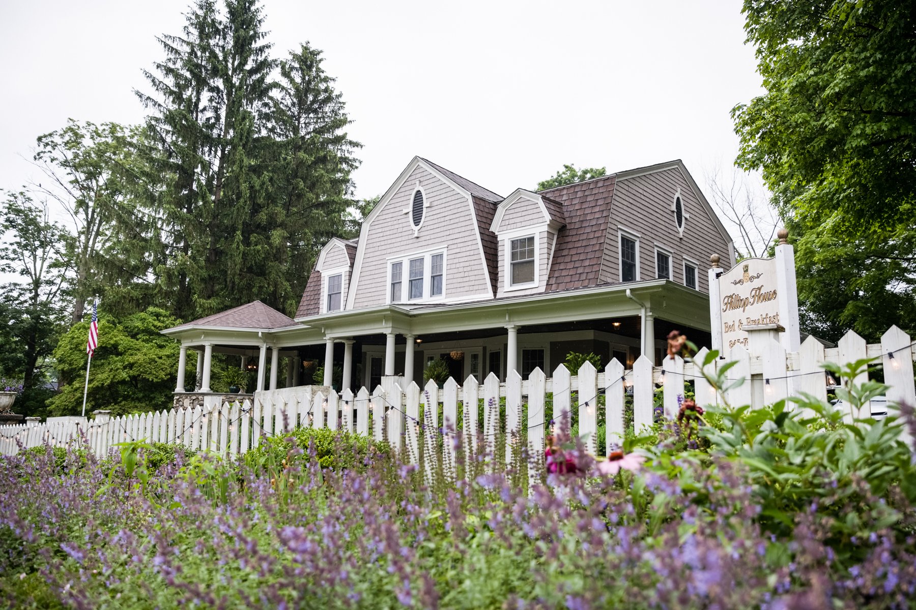 Hilltop House  Bed & Breakfast-官方