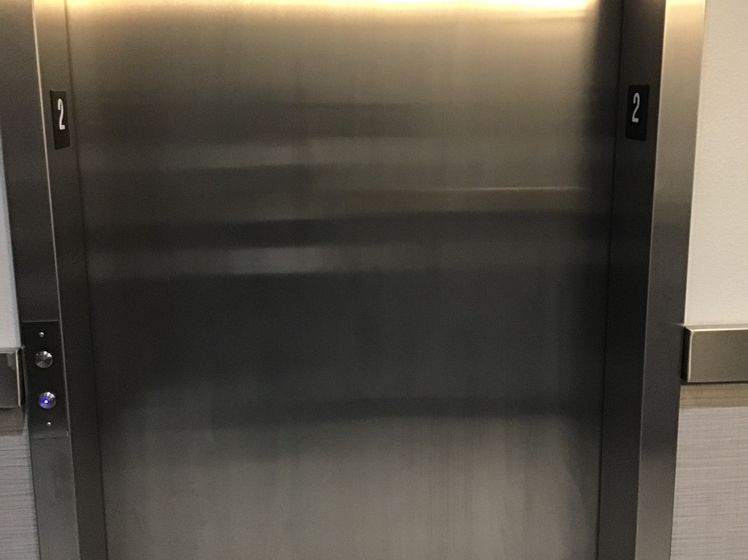 图腾酒店及套房主图