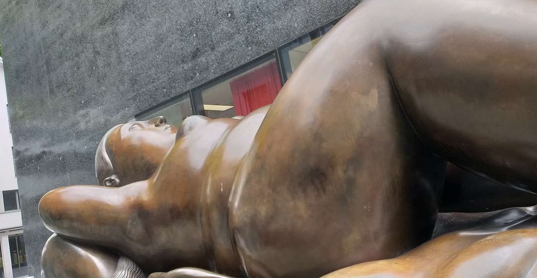 Reclining Woman von Fernando Botero景点图片