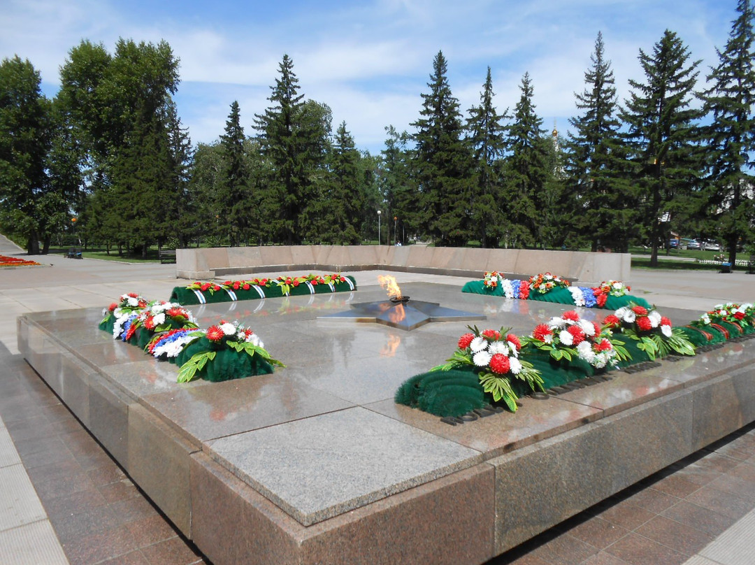 Memorial Eternal Flame-伊尔库茨克必去景点