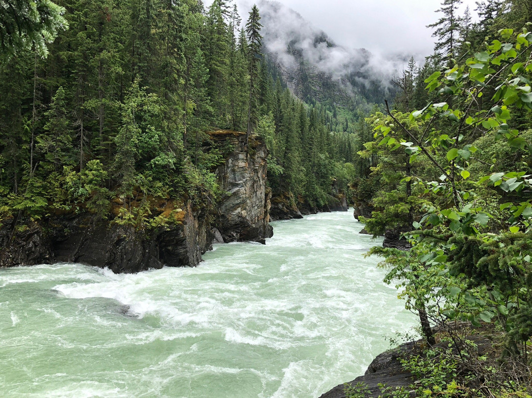 Overlander Falls-Fraser Lake必去景点