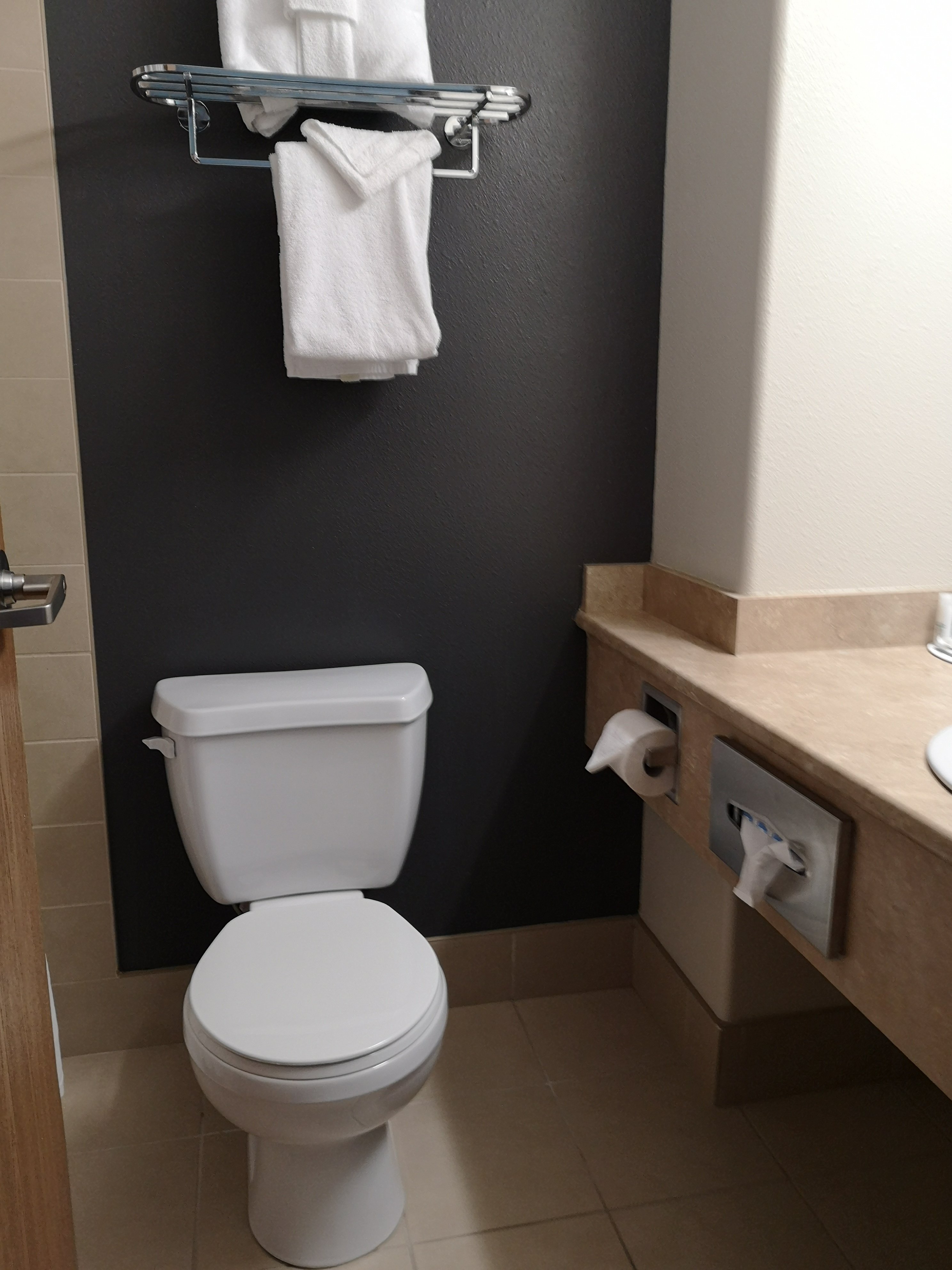 Super 8 by Wyndham Quebec City-浴室