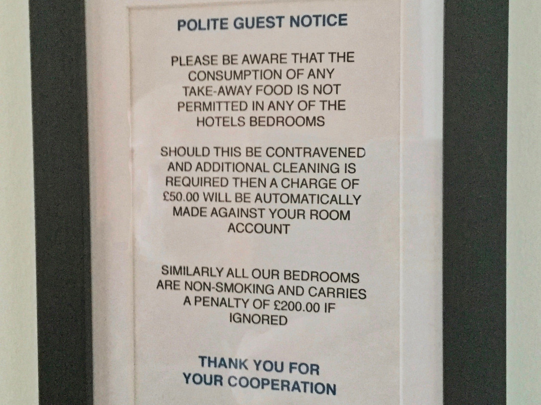 Admiralty Hotel & Restaurant主图