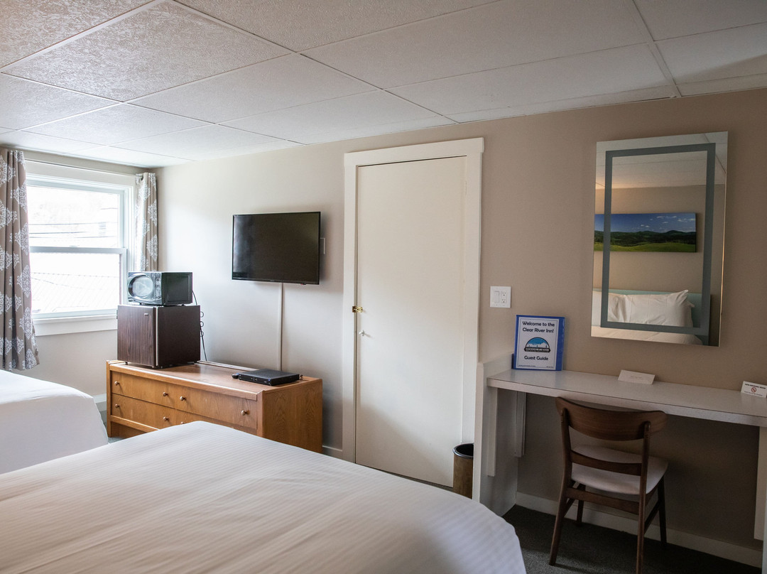 Clear River Inn主图