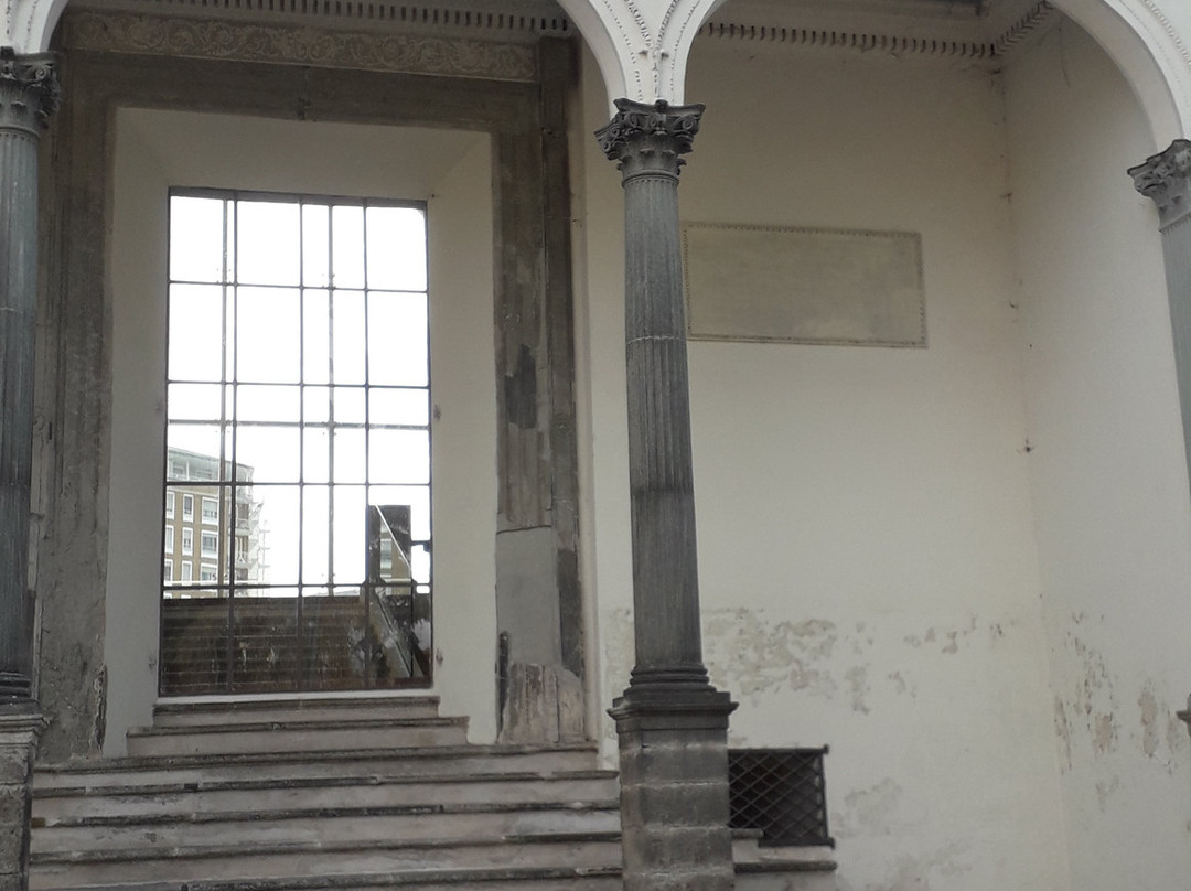 Ex Chiesa di Santa Croce-韦尔切利必去景点
