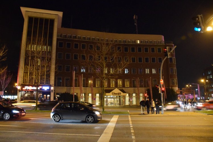 Es ist Unique Hotel und nicht Novum-浴室