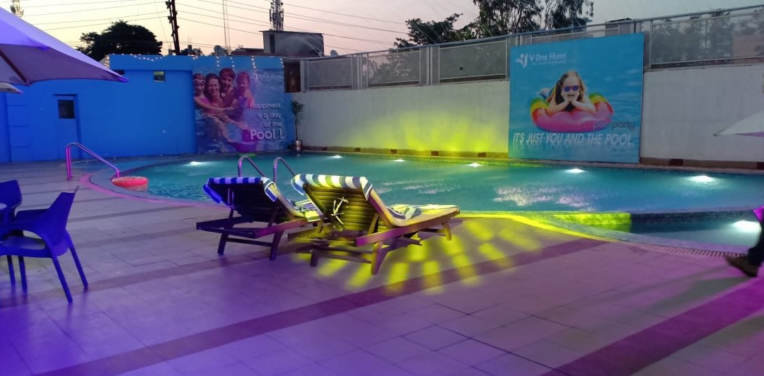 The Competent Palace Hotel主图