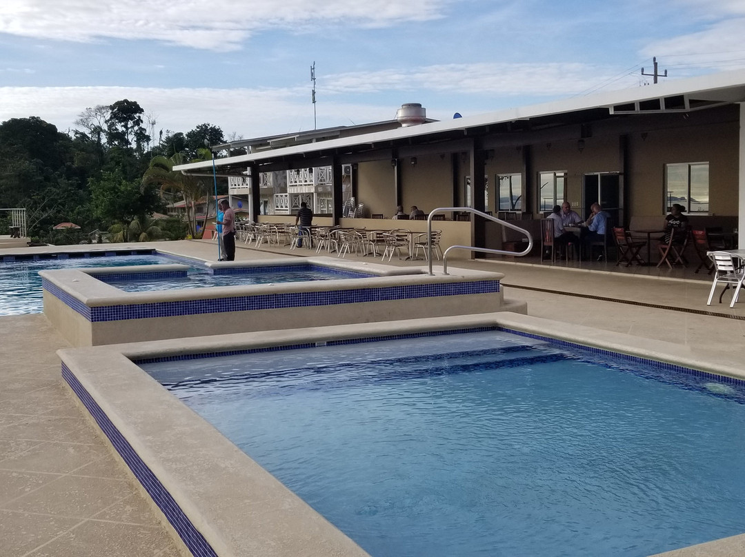 Bocas Ridge Hotel & Residences主图