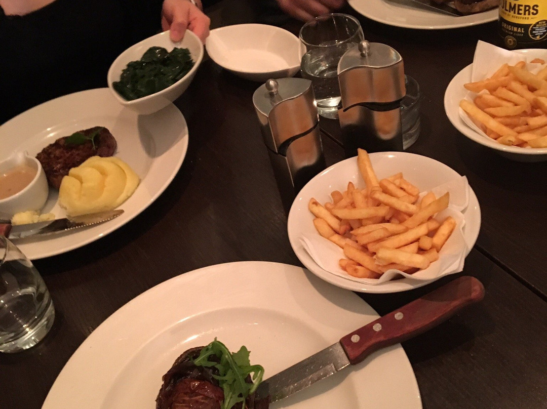 Galu Mediterranean Bar & Grill