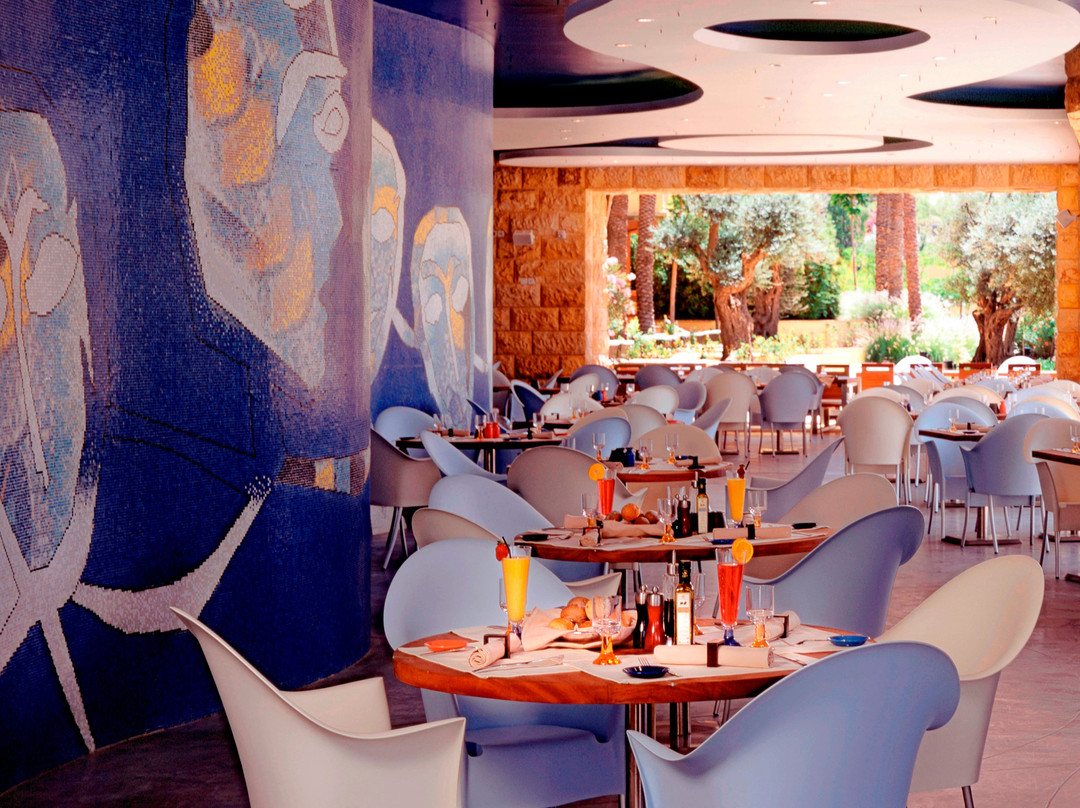 Akkad Pool And Grill