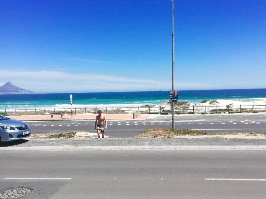 High Five-Bloubergstrand必去景点