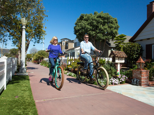 20th Street Beach & Bikes-纽波特海滩必去景点