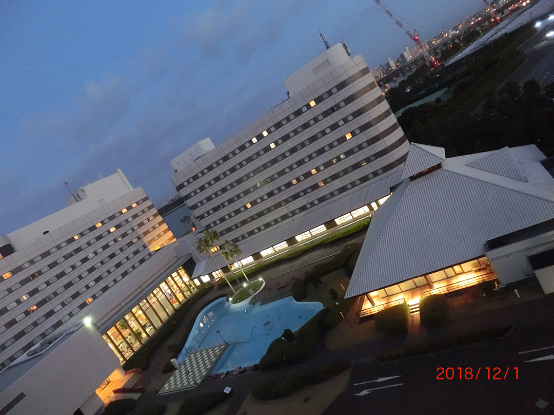 东京广场灿路都大饭店主图