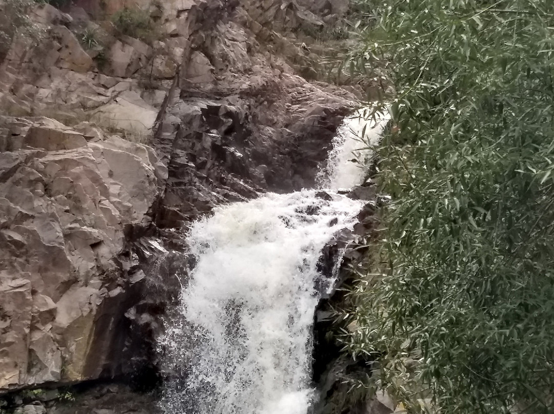 Cascada El Hornillo景点图片