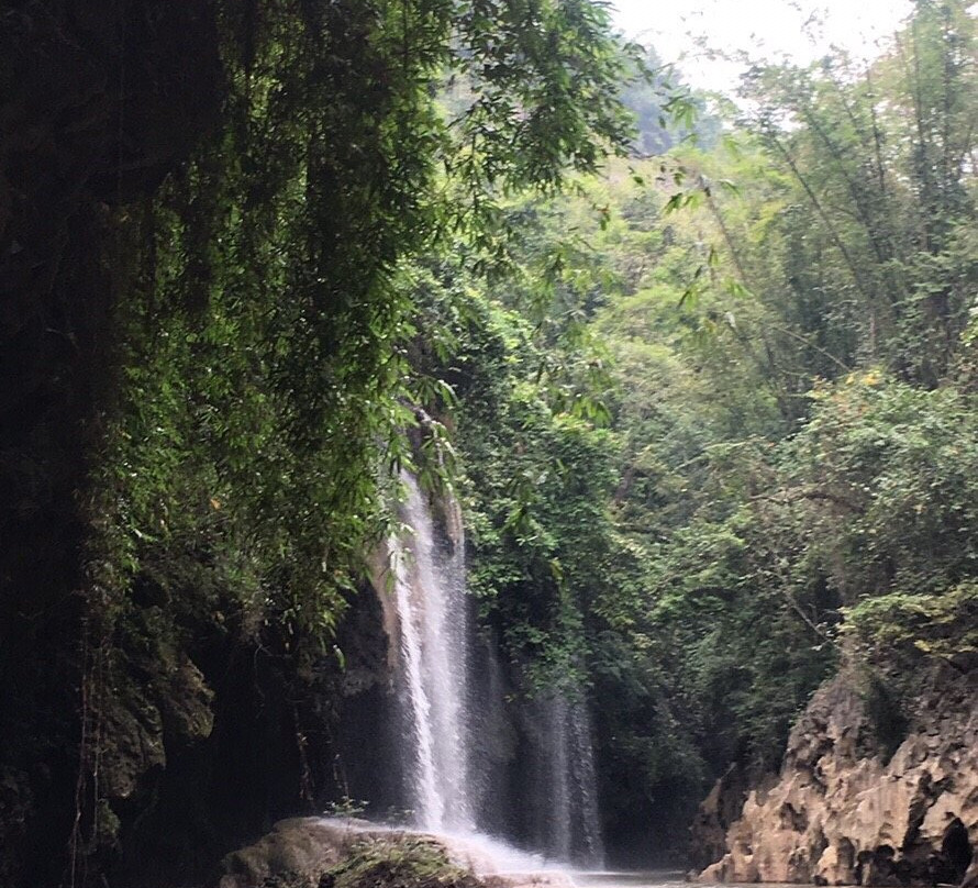 Thee Lor Lay Waterfall