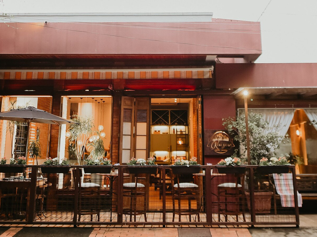 Raizes Bistro & Massas