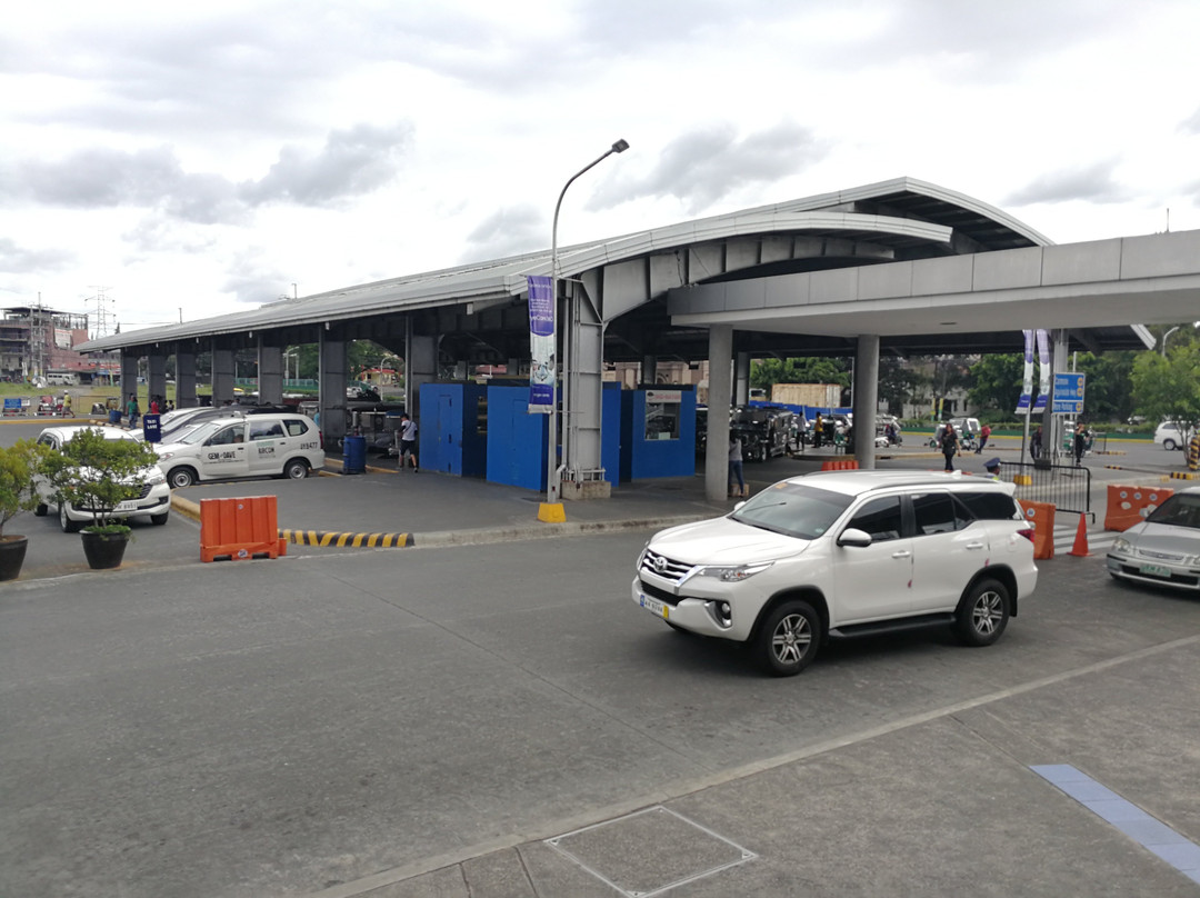 SM City Dasmariñas-达斯马里尼亚斯市必去景点