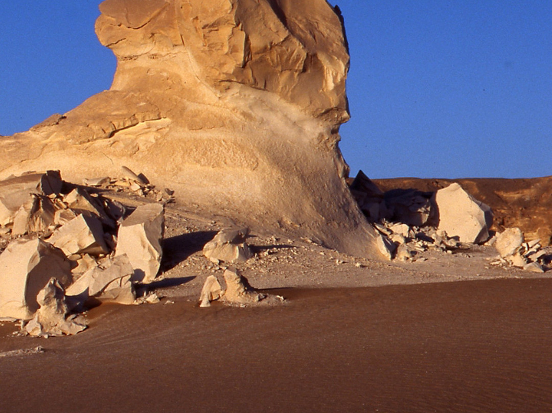White Desert-Farafra必去景点