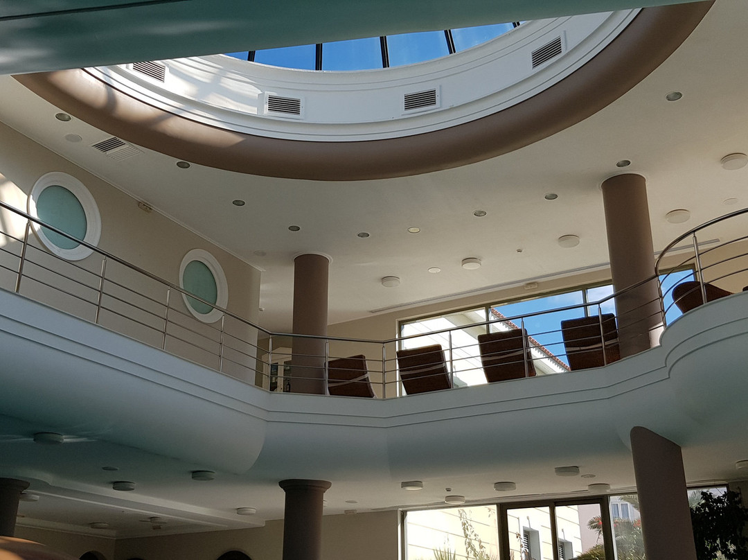 赛拉温泉与健身温泉浴酒店主图