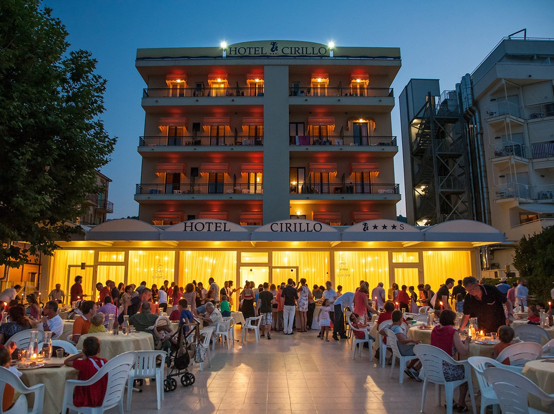 Silvi Marina酒店住宿-Hotel Cirillo Family Club