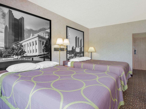 阿什兰温德姆速8酒店主图