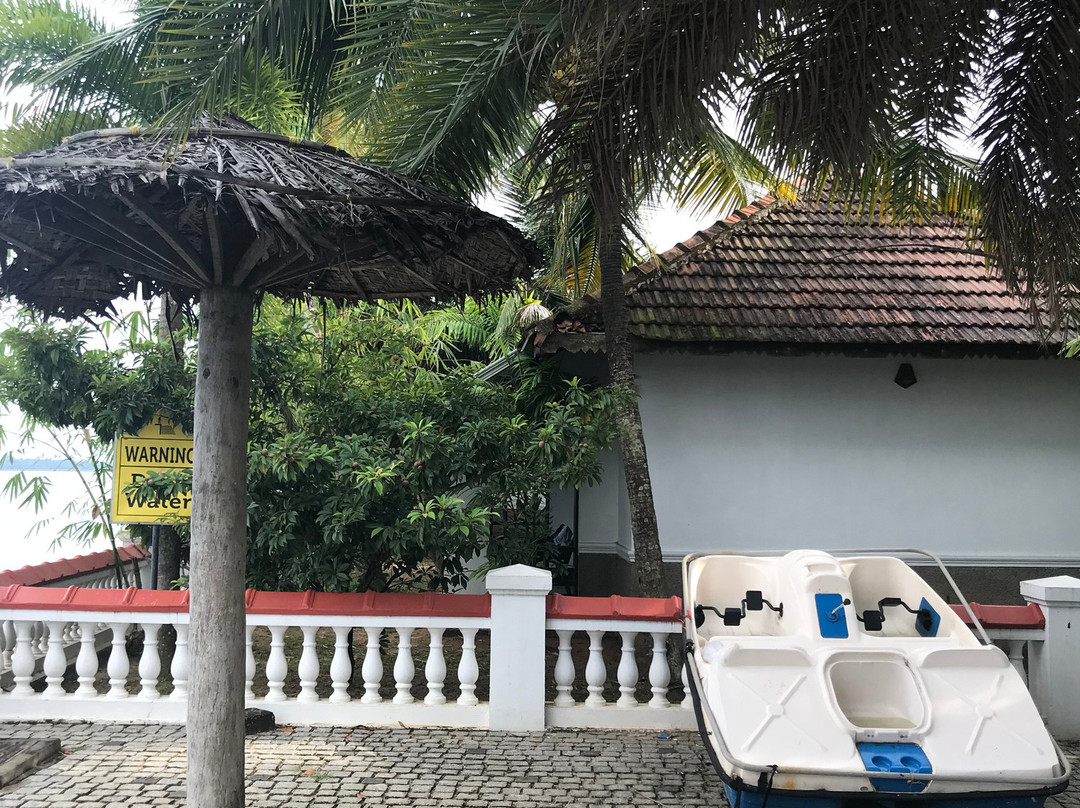 马欣德拉柴瑞海海滩俱乐部主图