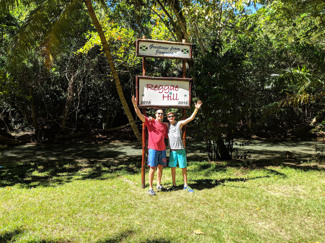 Reggae Hill-奥乔里奥斯必去景点