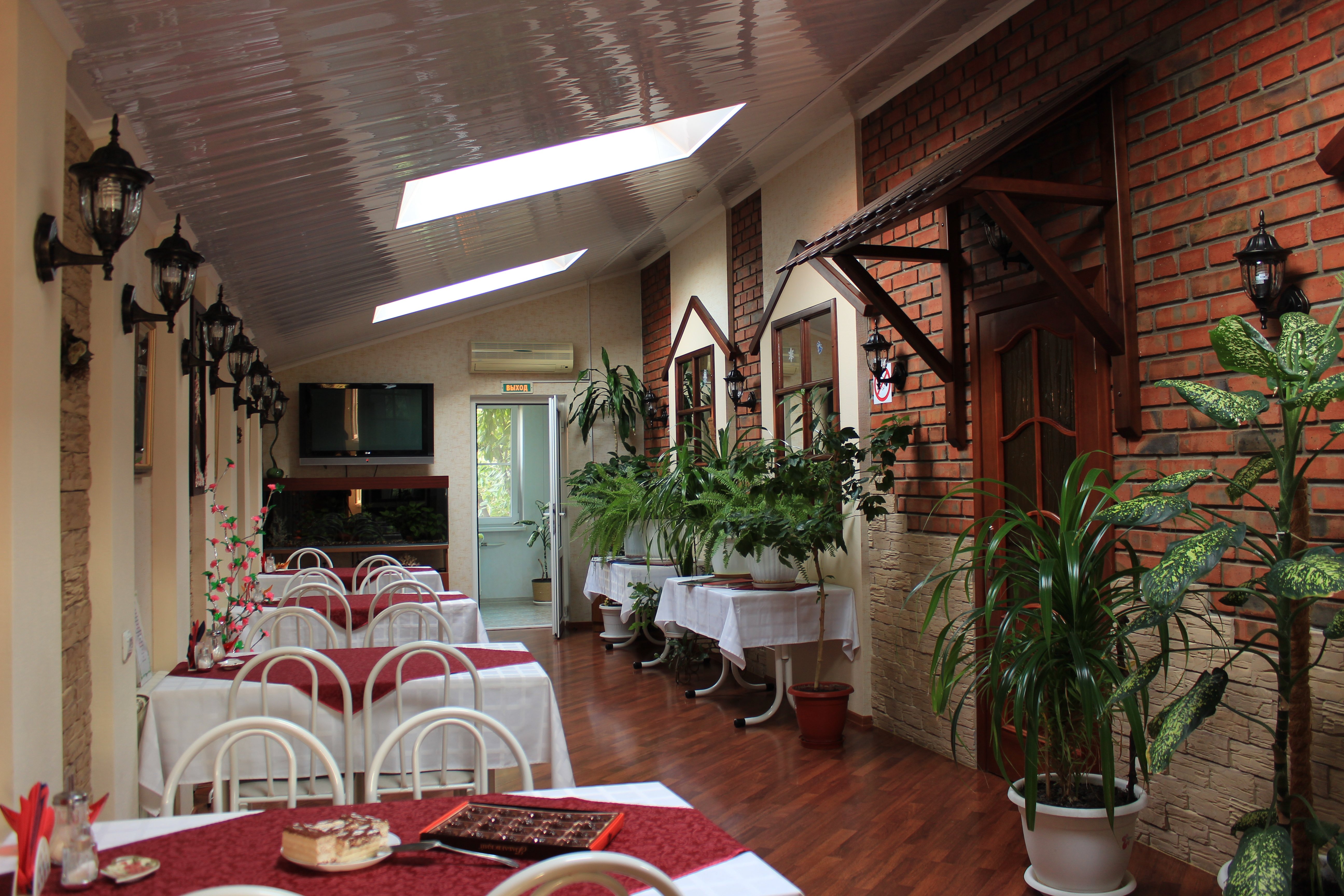 Uyut Hotel-餐饮