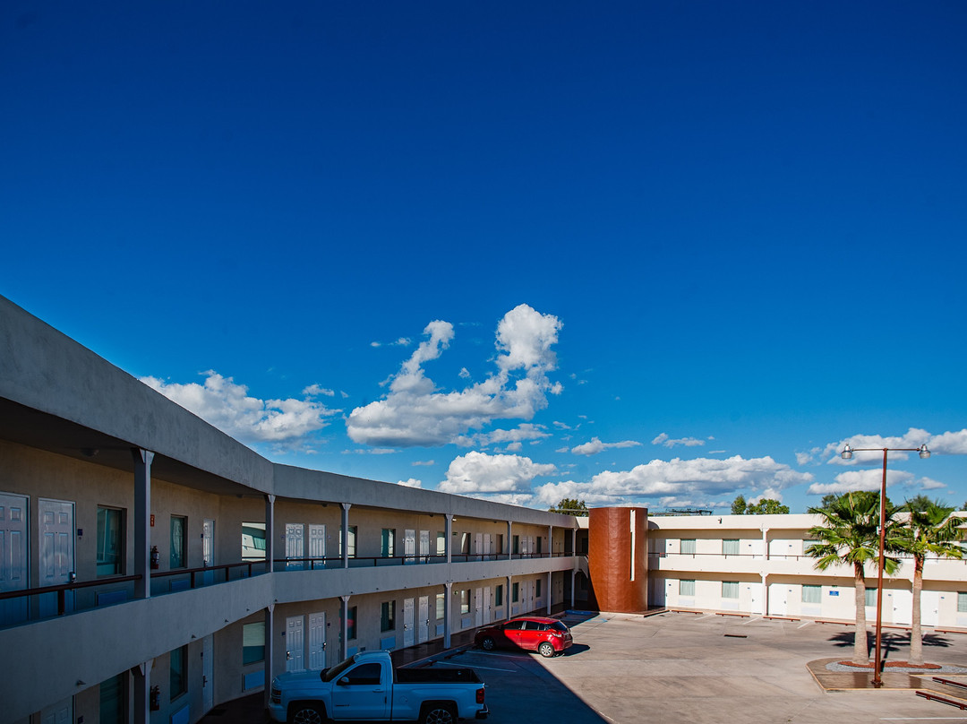 American Inn Hotel & Suites Delicias主图