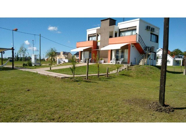 Ayres de Chajari主图